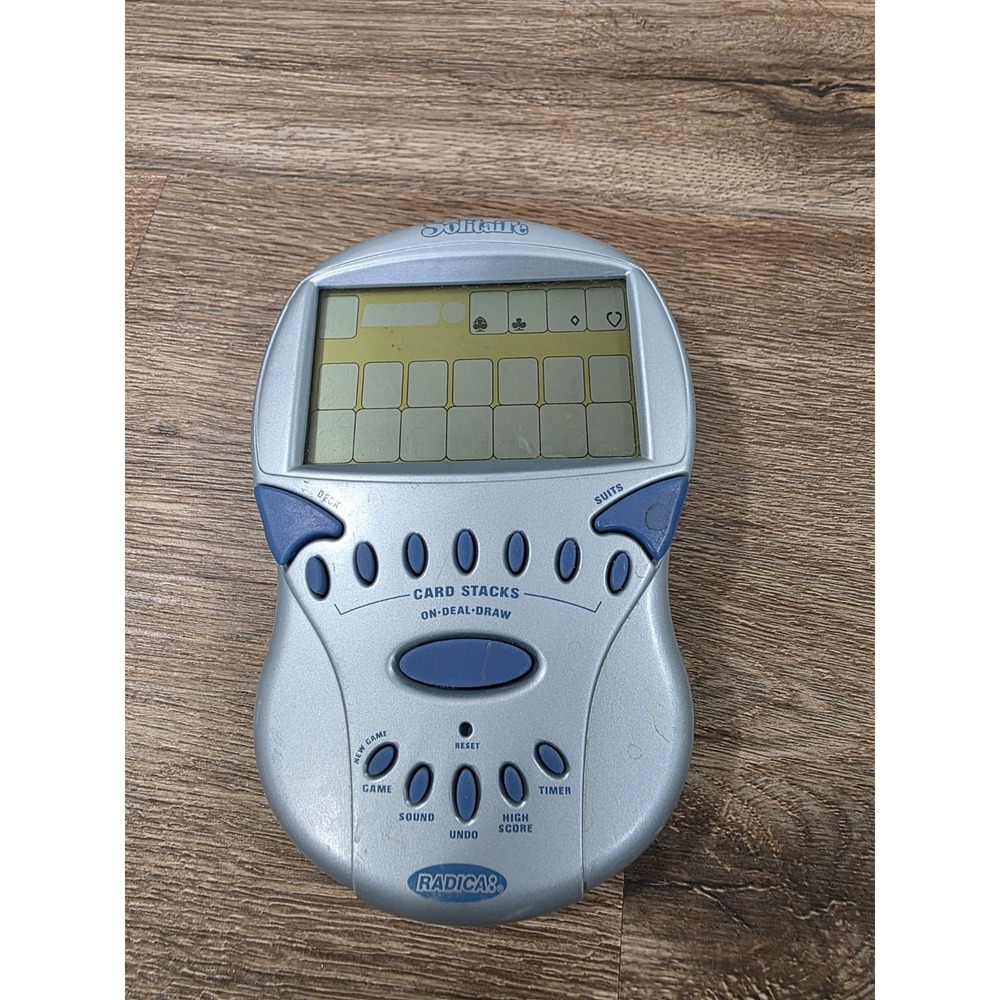 RADICA Solitaire Big Screen Handheld Electronic Card Game 2000 Tested Works